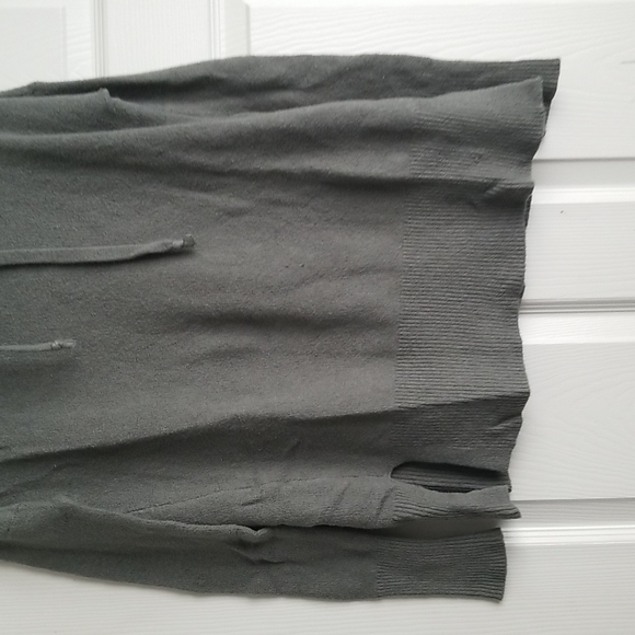 Ruby Moon Women's Top - Picture 2 of 10